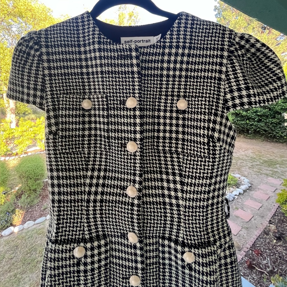 Self-Portrait Houndstooth Tailored Midi Dress - Picture 5 of 9